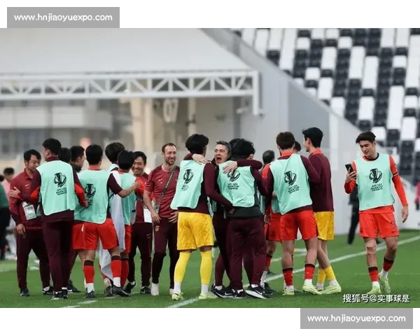 重温国足对阵乌兹别克经典一战全程回放与技战术解析赛场瞬间与关键节点复盘